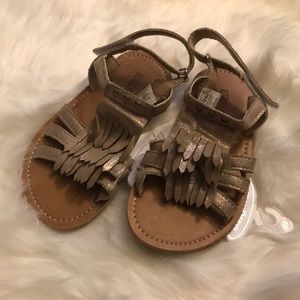 BNWT Sz 10 Toddler Girl’s Fringe Velcro Sandals!!